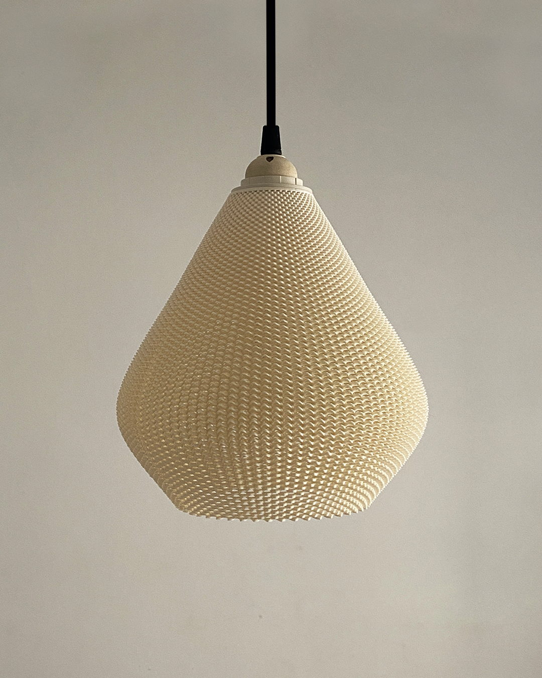 Print3D Africa AERO Pendant Lamp in White - Red Rhino Kenya