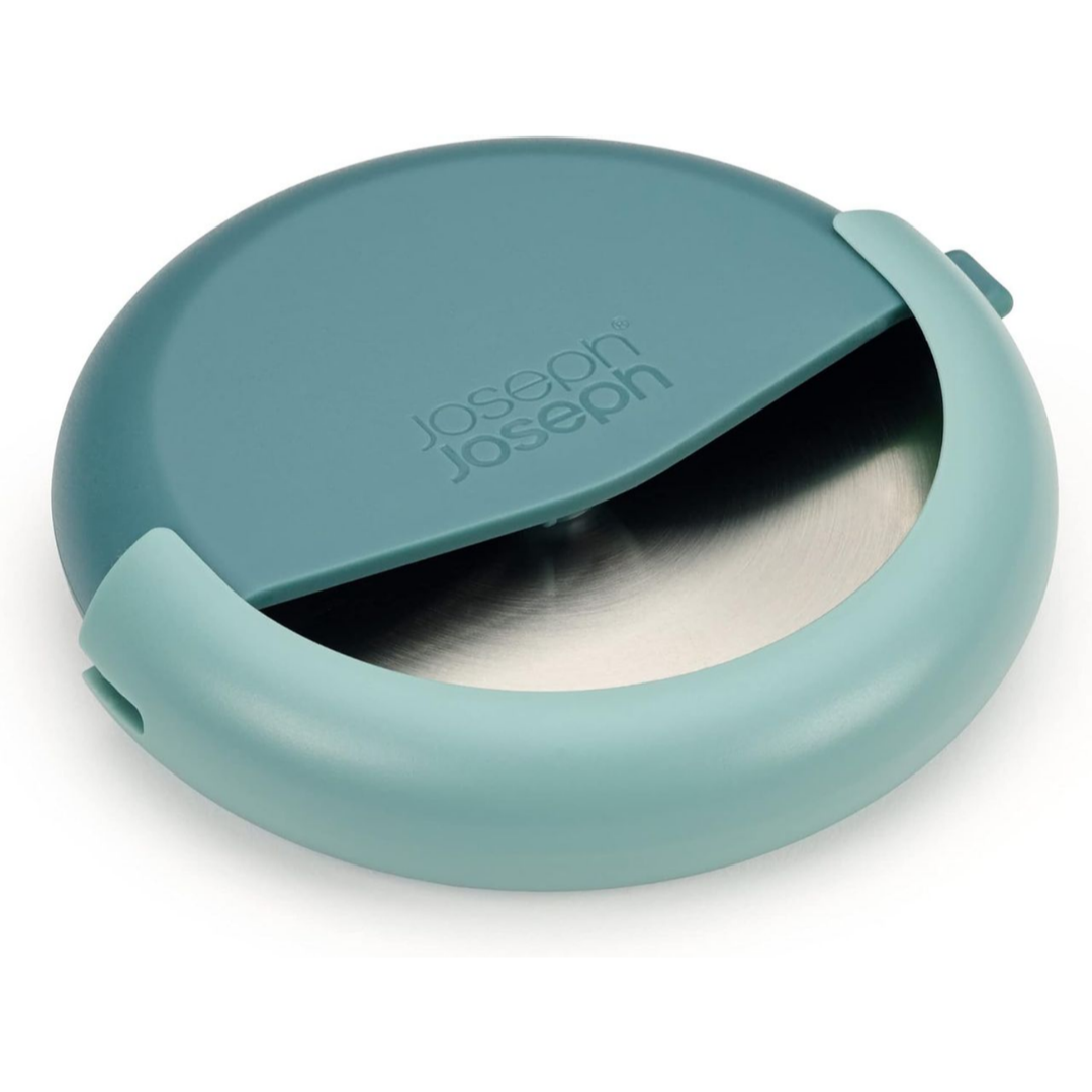 Joseph Joseph Duo Pizza Cutter with Guard - Red Rhino