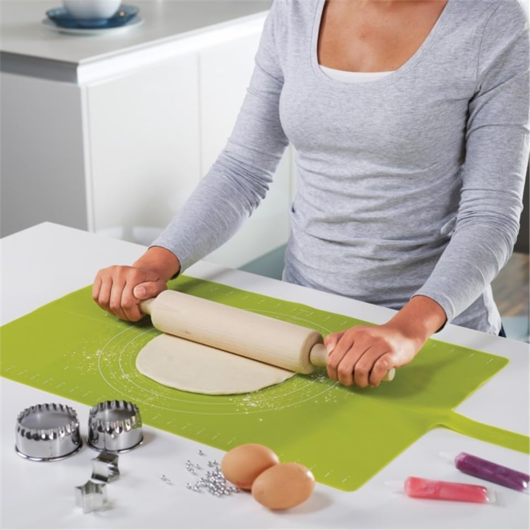 Joseph Joseph Roll-up Baking Mat Green - Red Rhino