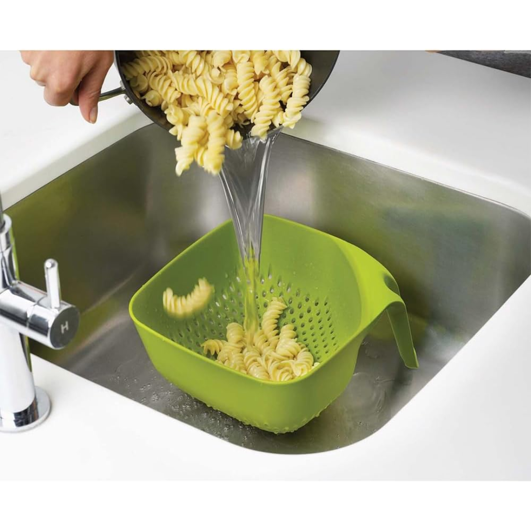 Joseph Joseph Large Square Colander Red