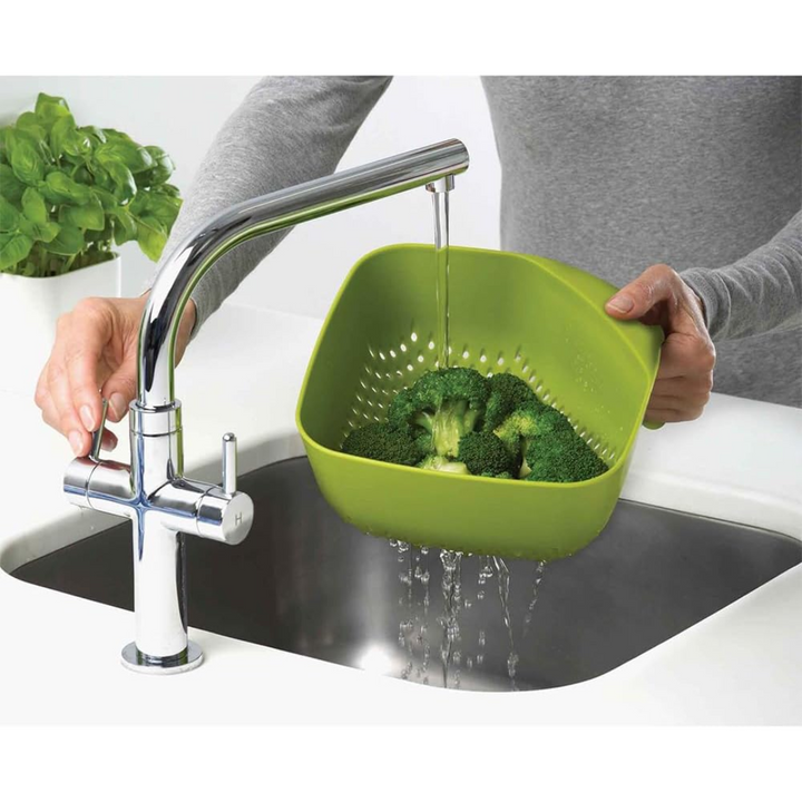 Joseph Joseph green square colander, alternate view