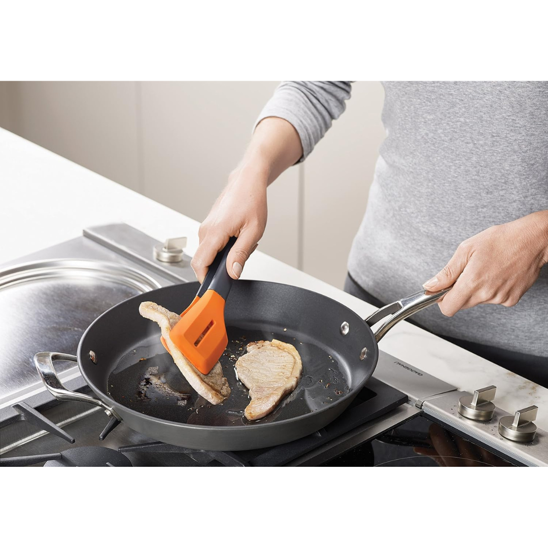 Joseph Joseph Turner Tongs - Black/ Red/Orange - Red Rhino