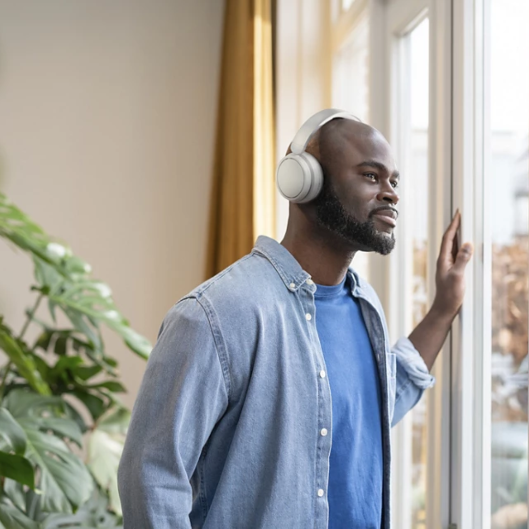 Philips 4000 Series Over-Ear Wireless Headphones Foldable White TAH4209WT/00 | Buy in Kenya | Red Rhino