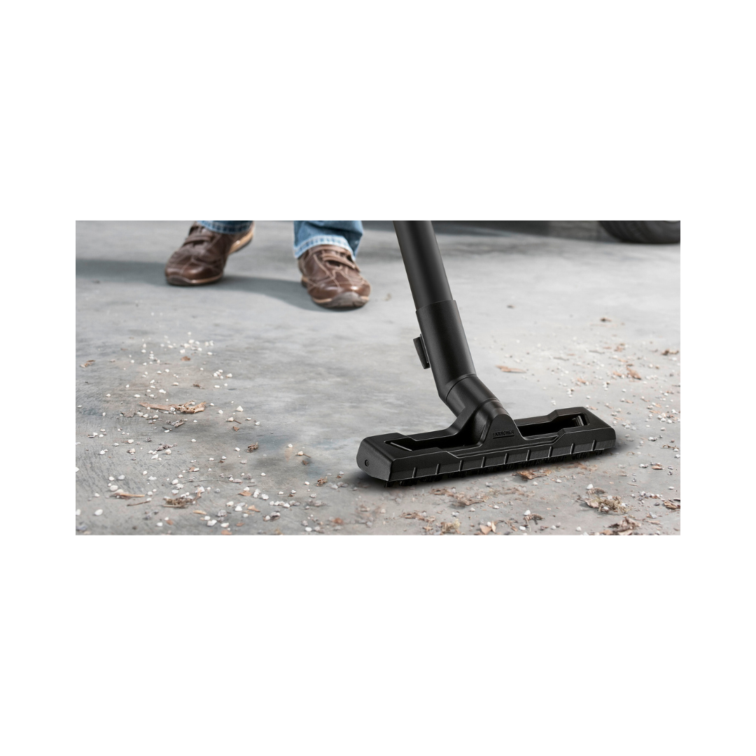 Karcher WD 3 Wet And Dry Vacuum Cleaner - Red Rhino