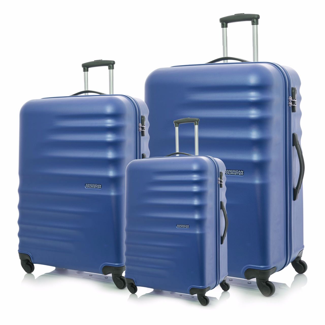 American Tourister Preston Blue three-piece suitcase set
