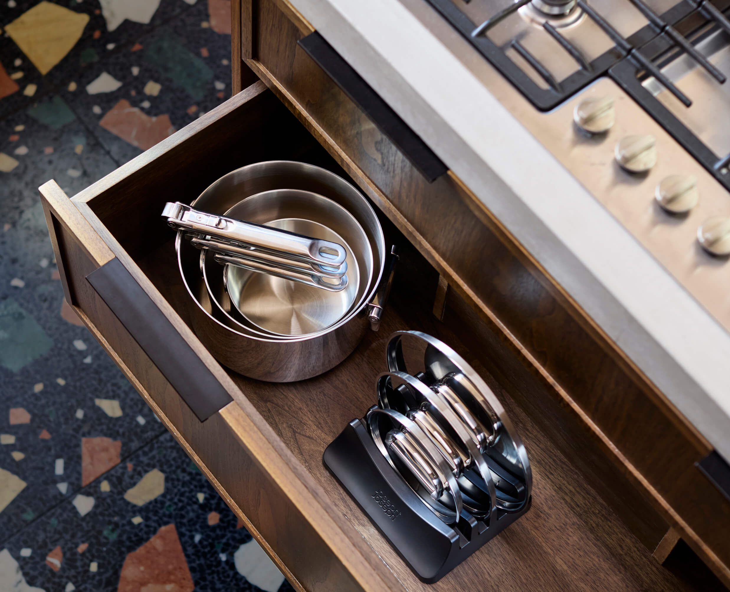 Joseph Joseph Space Steel 3-Pan Stainless-Steel Saucepan Set 1000031 - official product image 6