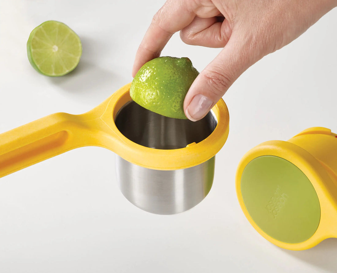 Joseph Joseph Helix Citrus Press 20101, official gallery image 4