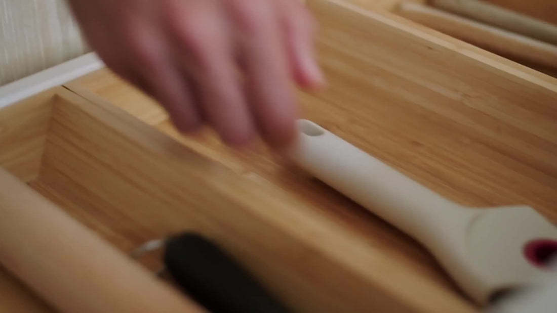Joseph Joseph Ringo Easy-Clean Pizza Wheel Stone and Red 20232 — official video preview showing the pizza wheel stored flat in a kitchen drawer