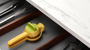 Joseph Joseph official video: JuiceMax dual-action citrus press yellow 20171