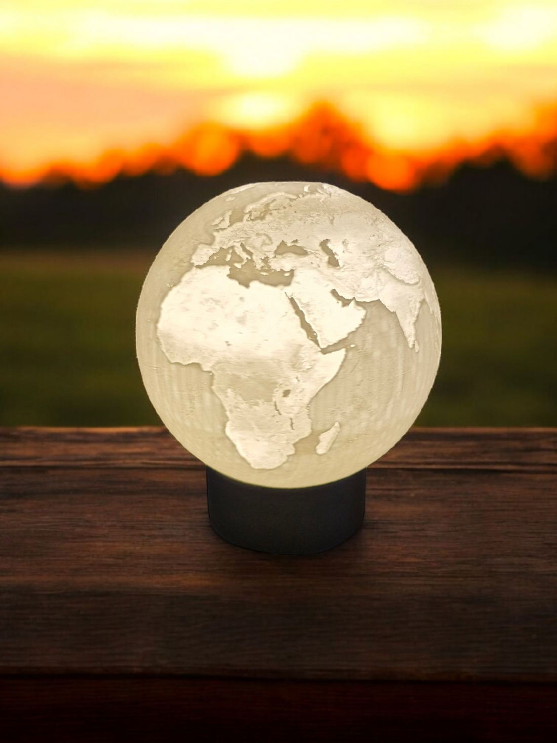 Print3D Africa EarthLight Table Lamp - Red Rhino Kenya