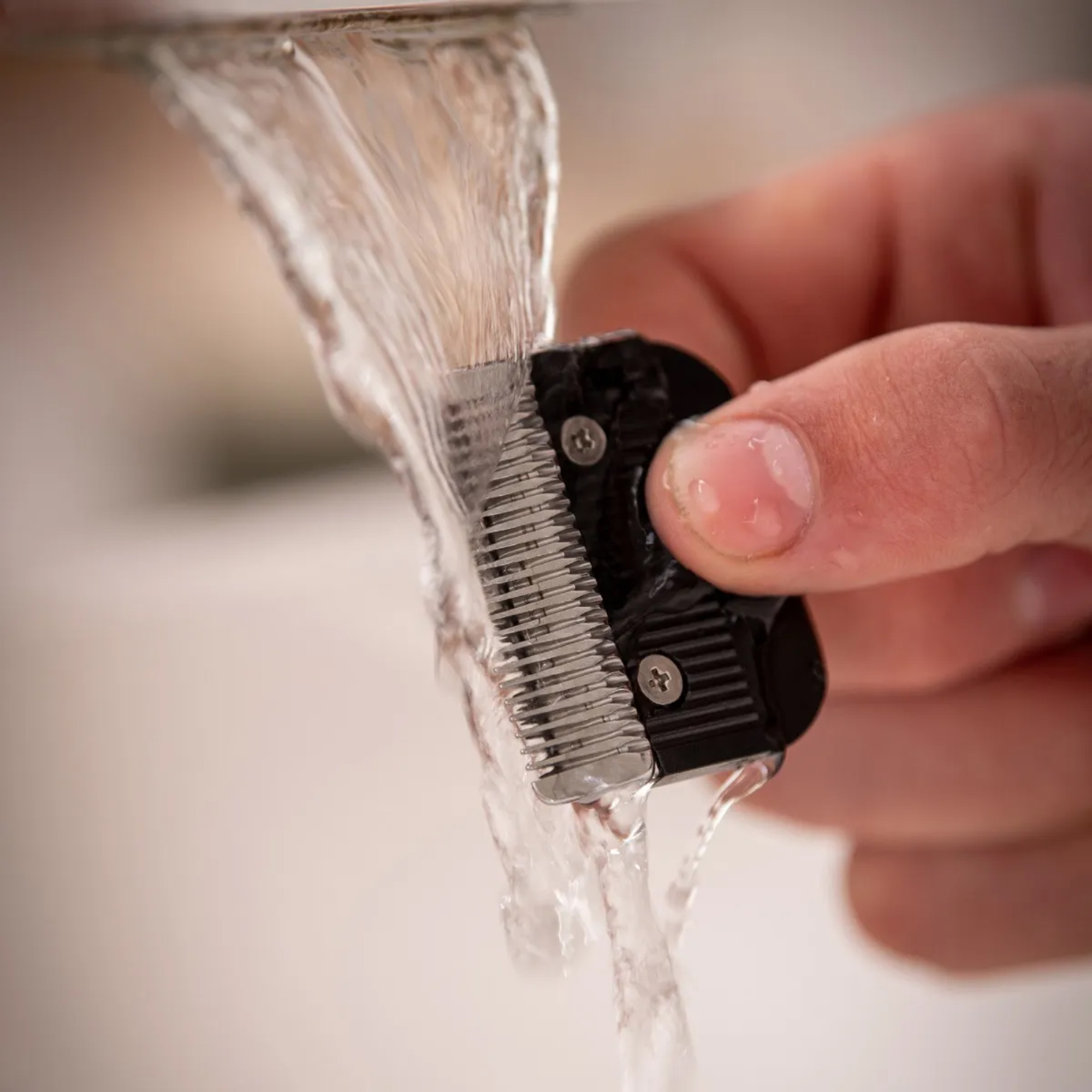 Wahl Self-Clip 360™ Hair Clipper