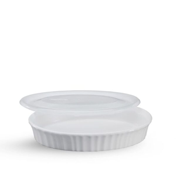 Oval Baker with clear plastic lid