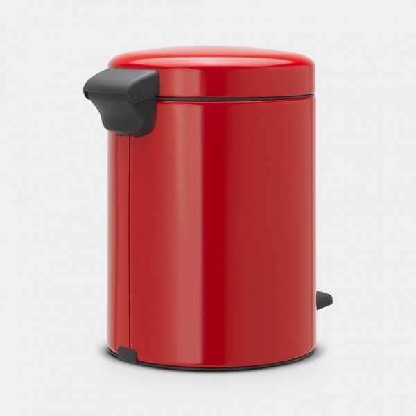 Newicon Pedal Bin 5L - Passion Red - Image 3
