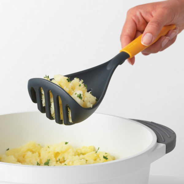 Brabantia Potato Masher Plus Spoon Tasty+ - Honey Yellow - Image 4
