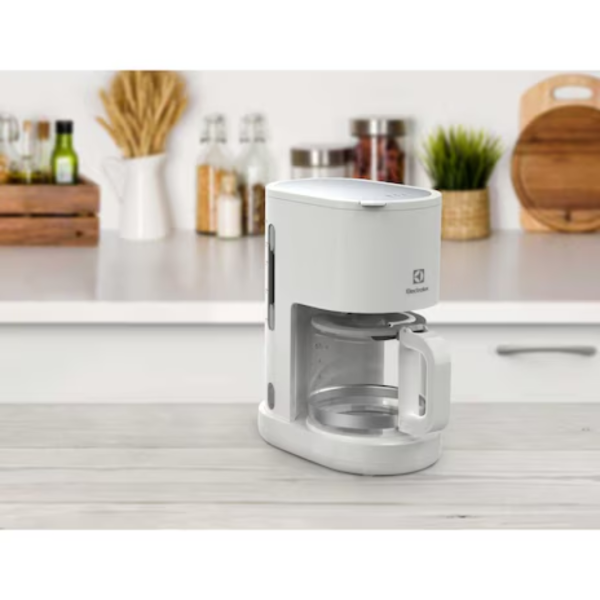 Electrolux 1.25L Ultimate Taste 300 drip Coffee Maker - Image 8