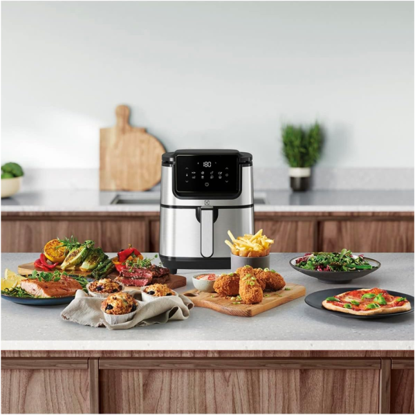 Electrolux 3.5L Explore 6 Air Fryer - Image 8