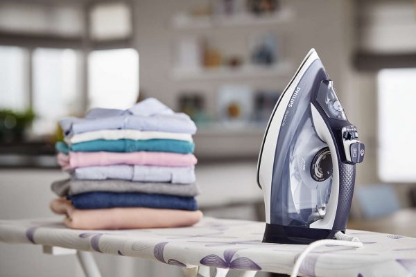 Philips PowerLife Steam Iron 2400W GC2994 - Image 6
