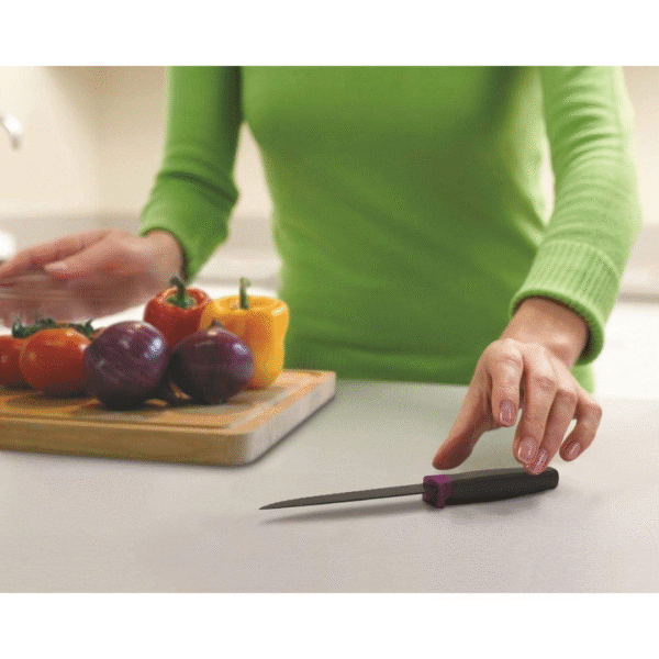 Joseph Joseph Elevate 5" (12.7cm) Serrated Knife - Image 3