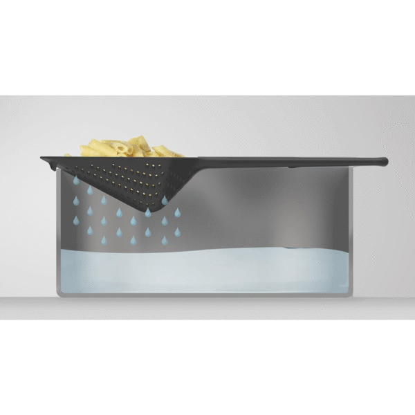 Joseph Joseph Scoop Small Colander Red - Image 3
