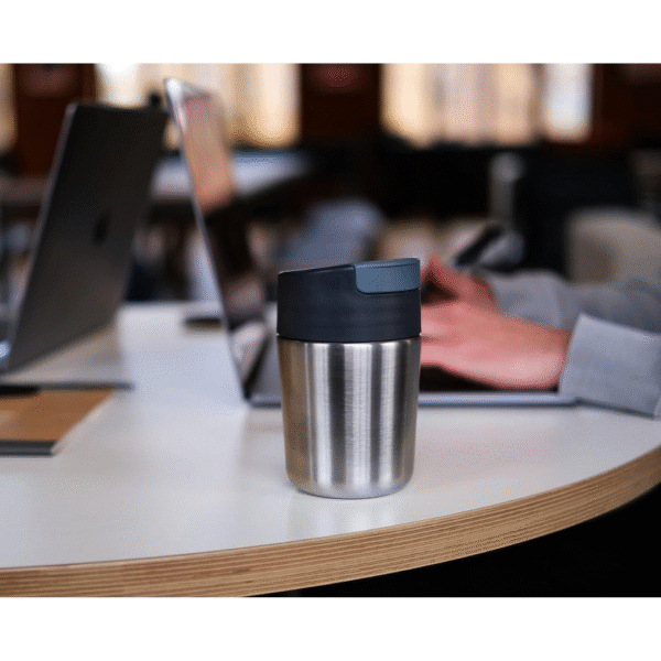 Joseph Joseph Slipp Steel Travel Mug 340ml [Anthracite] - Image 4