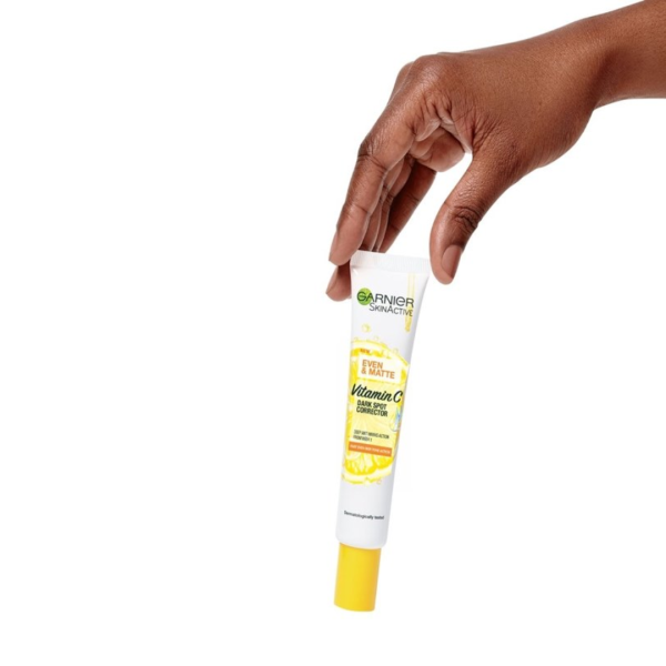 Garnier Even and Matte Dark Spot Corrector 30ml - Image 4