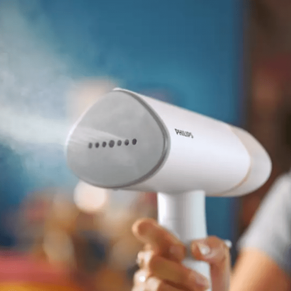 Philips 3000 Series Handheld Garment Steamer STH3020/16 - Image 2