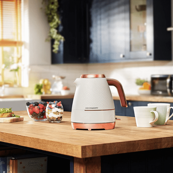 Beko Cosmopolis Dome Kettle , Retro White Rose Gold Design, 1.7 WKM8307WL - Image 4